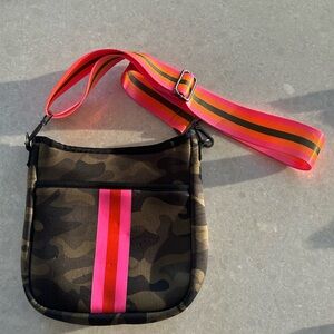 HAUTE SHORE Camo Messenger Bag with Pink and Red Stripe